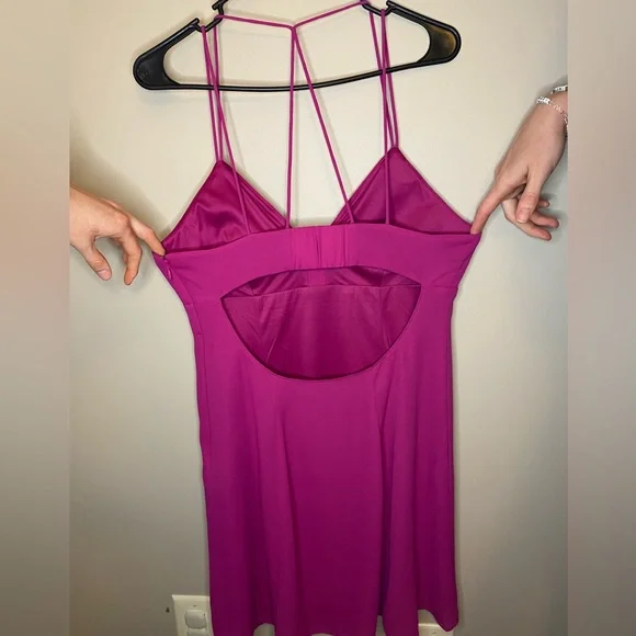 EXPRESS strappy v-neck mini dress EXCELLENT CONDITION - Picture 3 of 8